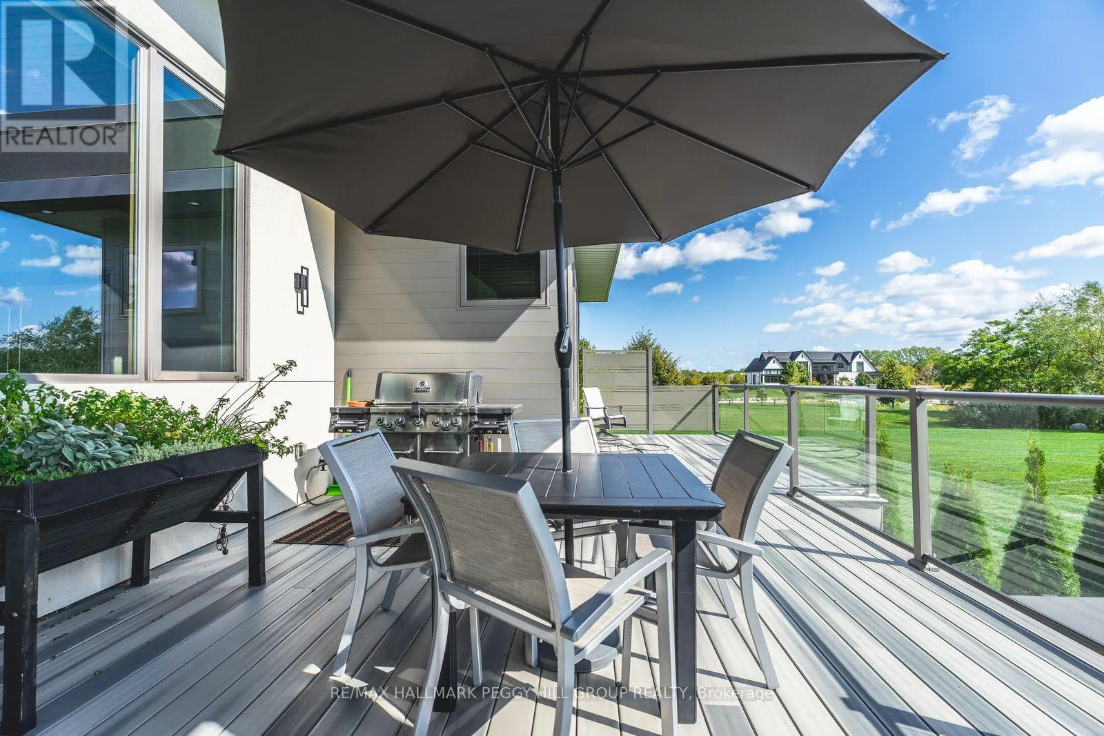 7 MEADOWLARK WAY