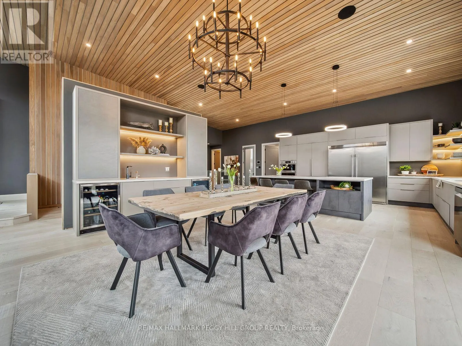 7 MEADOWLARK WAY