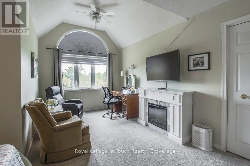 839 SARAH BOULEVARD