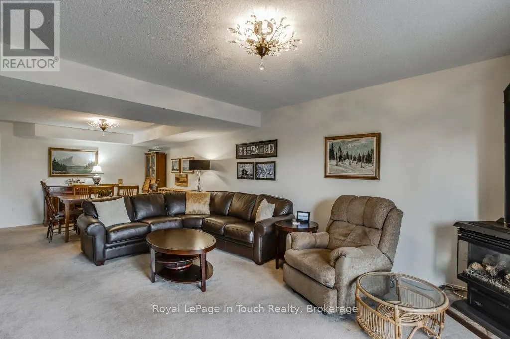 839 SARAH BOULEVARD