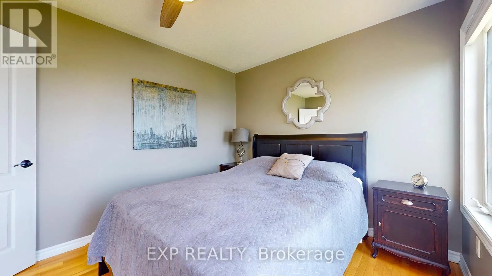 17 - 10 BOARDWALK AVENUE