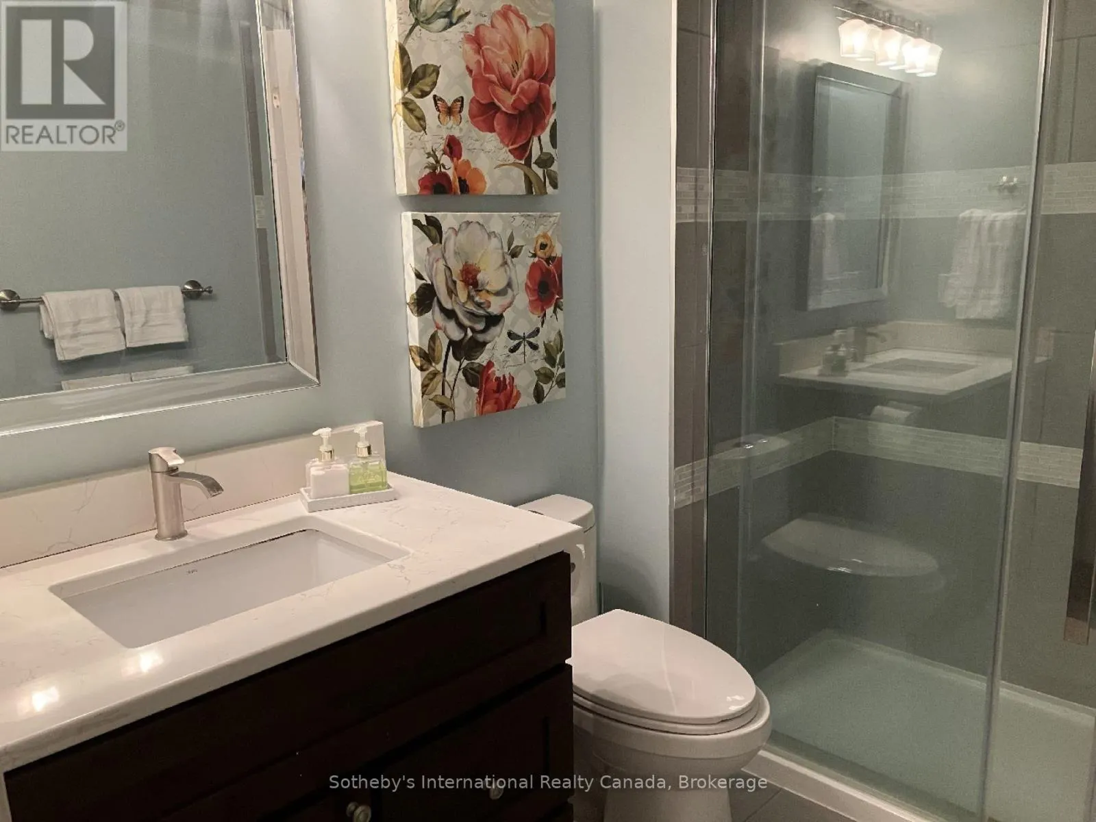 7 - 903 CEDAR POINTE COURT, #7