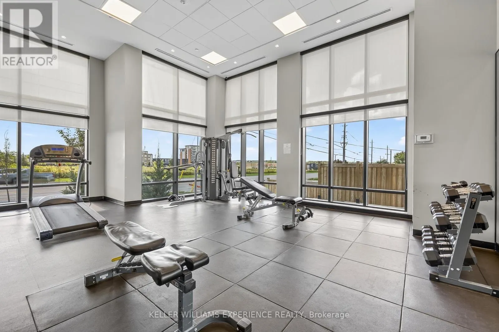 328 - 681 YONGE STREET