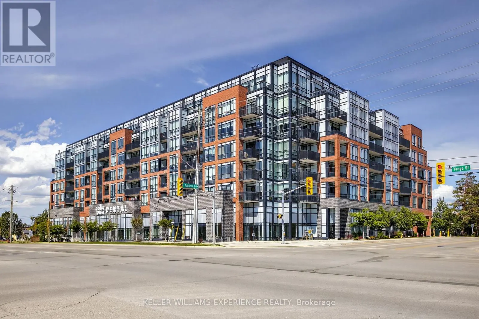 328 - 681 YONGE STREET