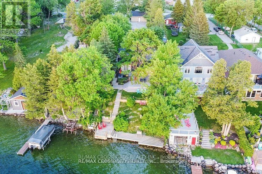 5794 VICTORIA PARK ROAD