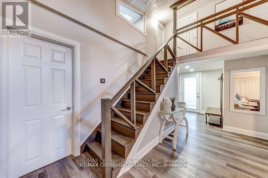 5794 VICTORIA PARK ROAD