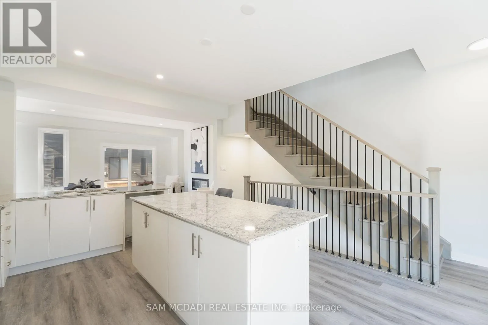 47 WINTERS CRESCENT