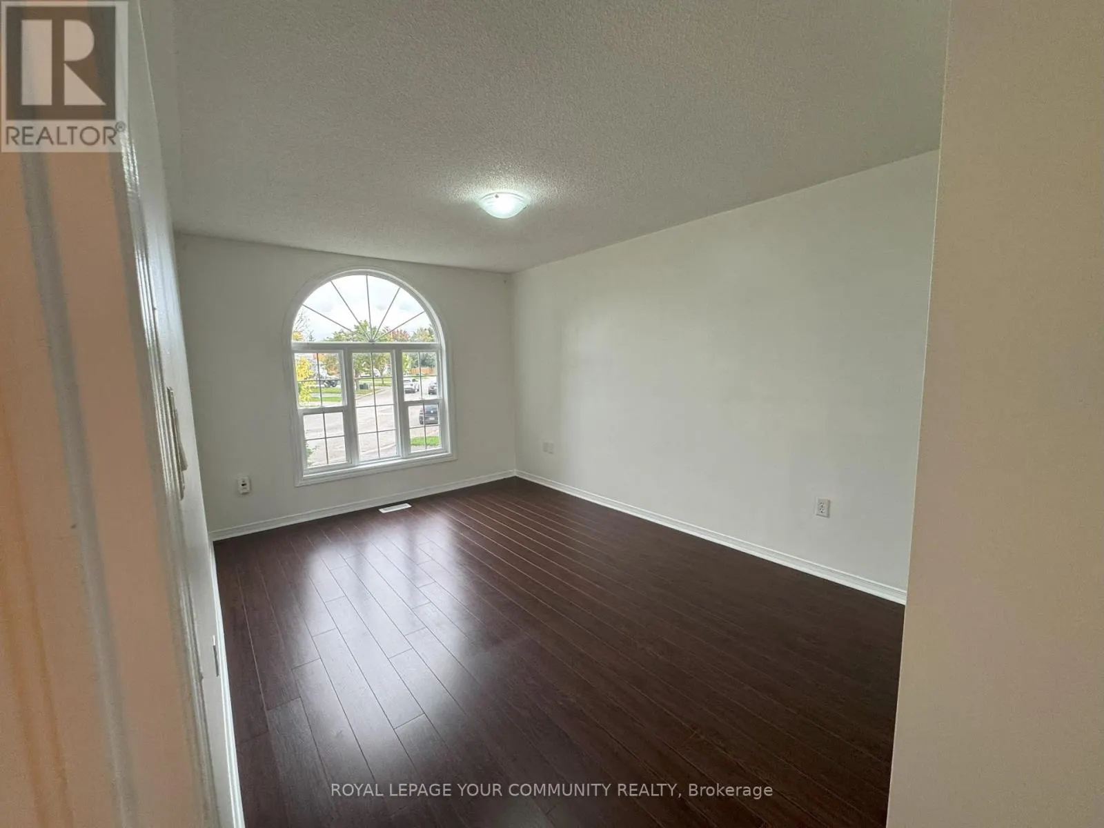 UPPER - 32 WARD DRIVE