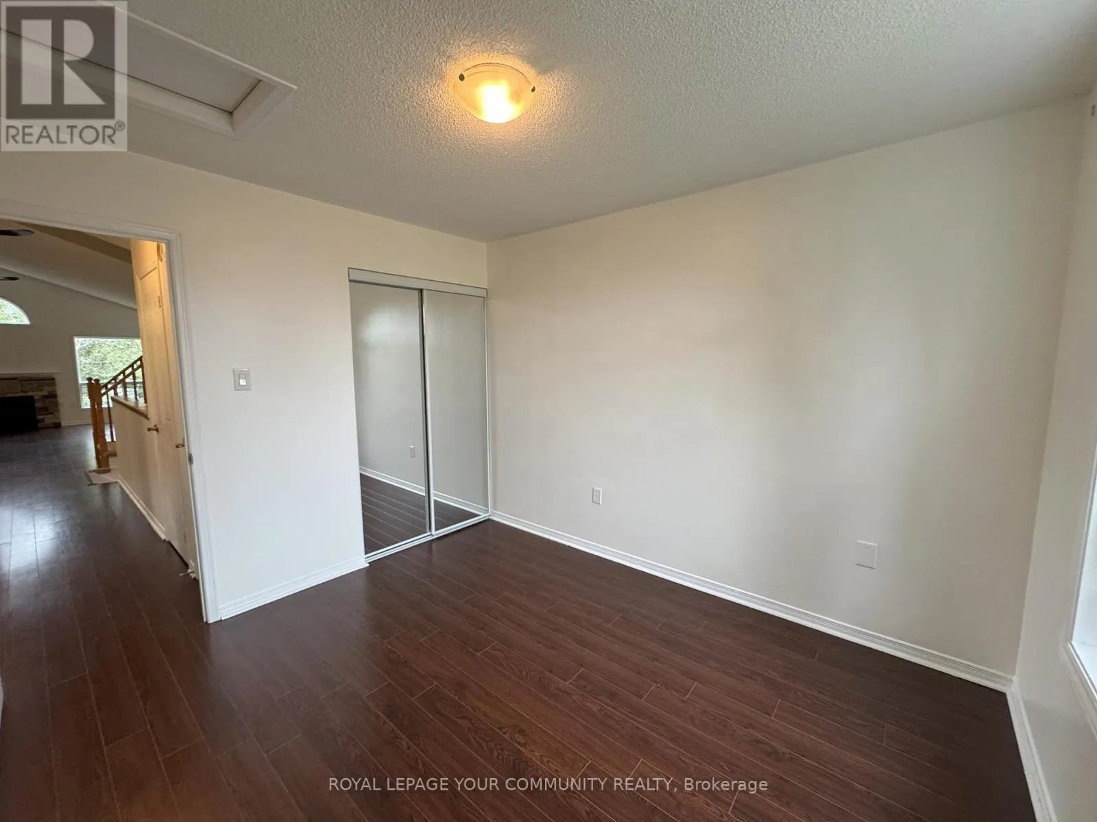 UPPER - 32 WARD DRIVE
