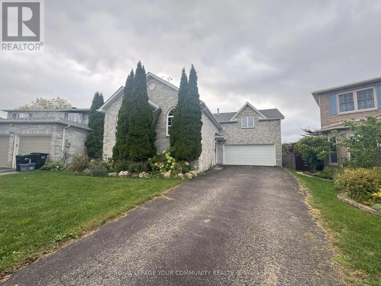 UPPER - 32 WARD DRIVE