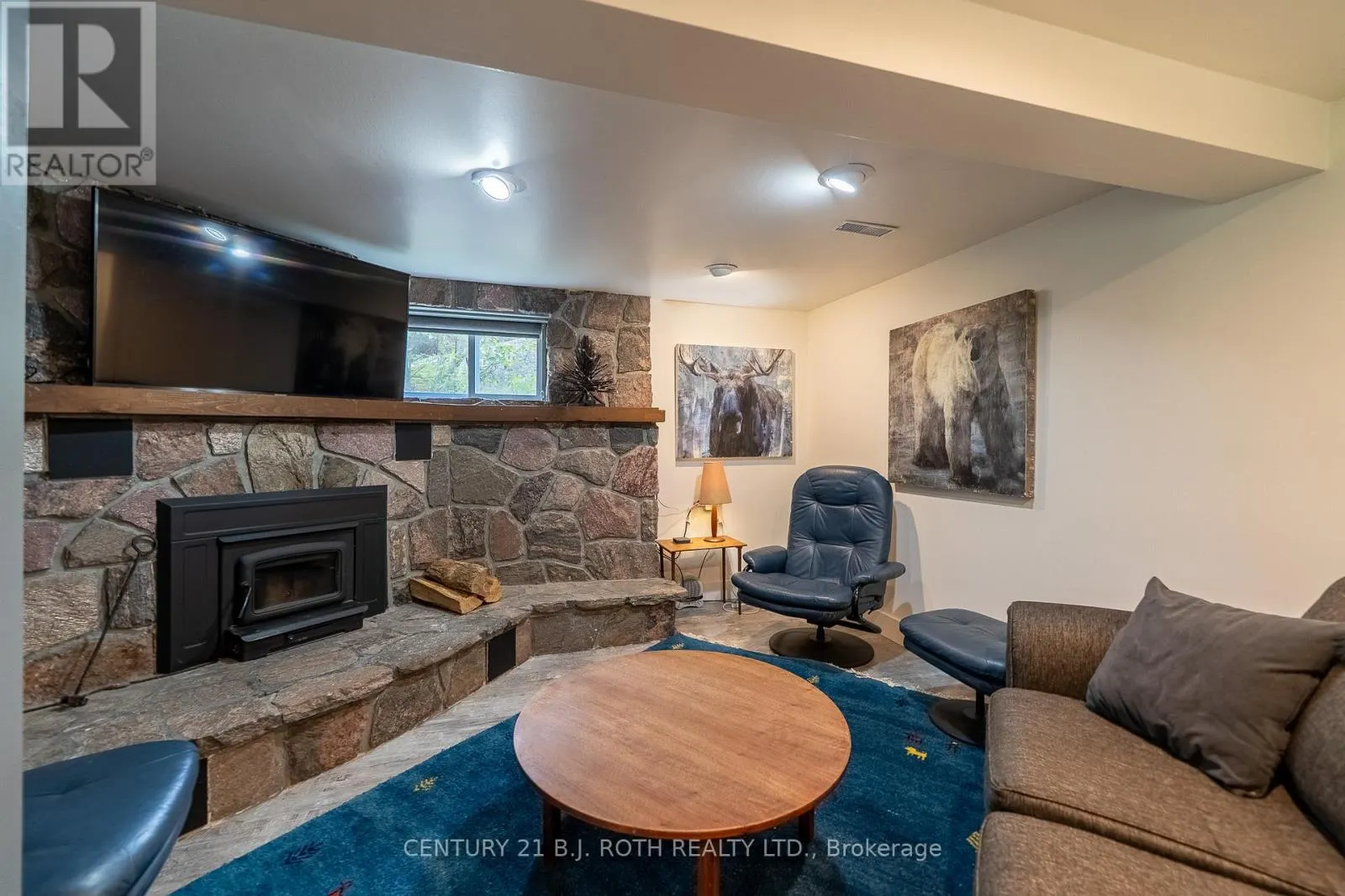 8101 KINGS RIVER ROAD