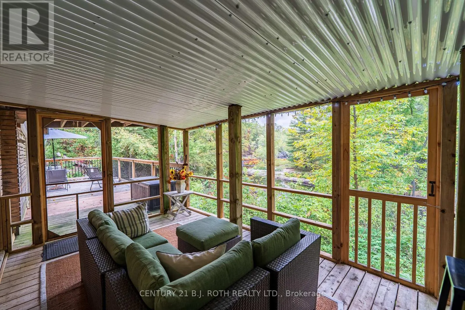 8101 KINGS RIVER ROAD