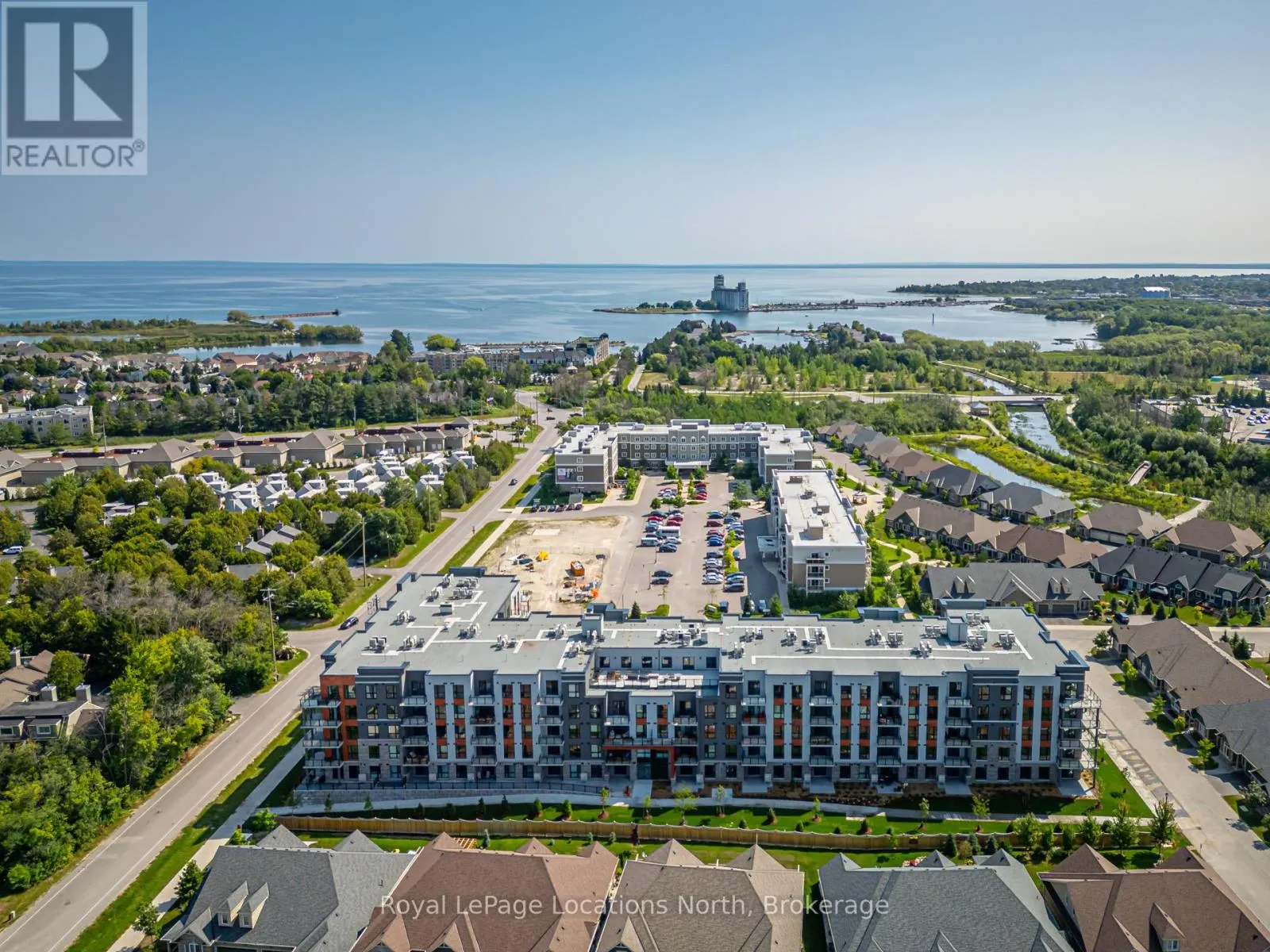 309 - 4 KIMBERLY LANE, #309