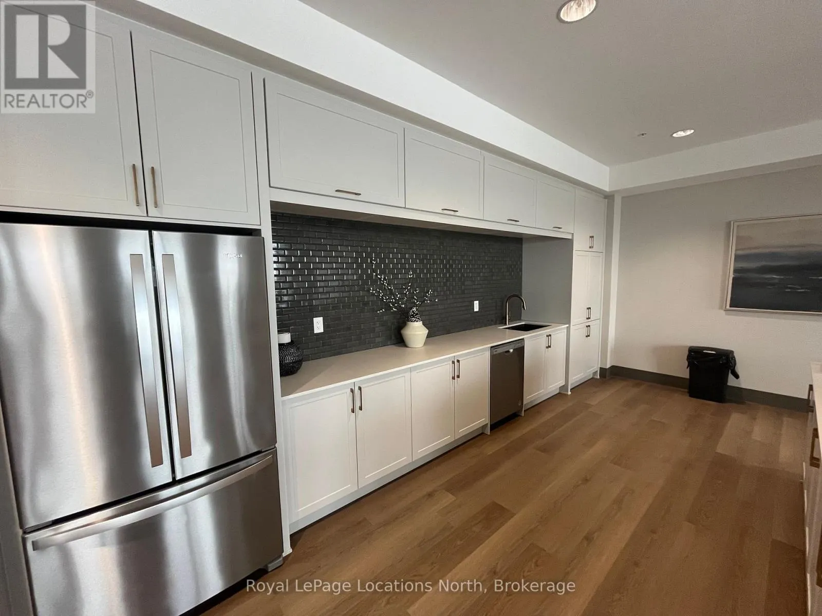 309 - 4 KIMBERLY LANE, #309
