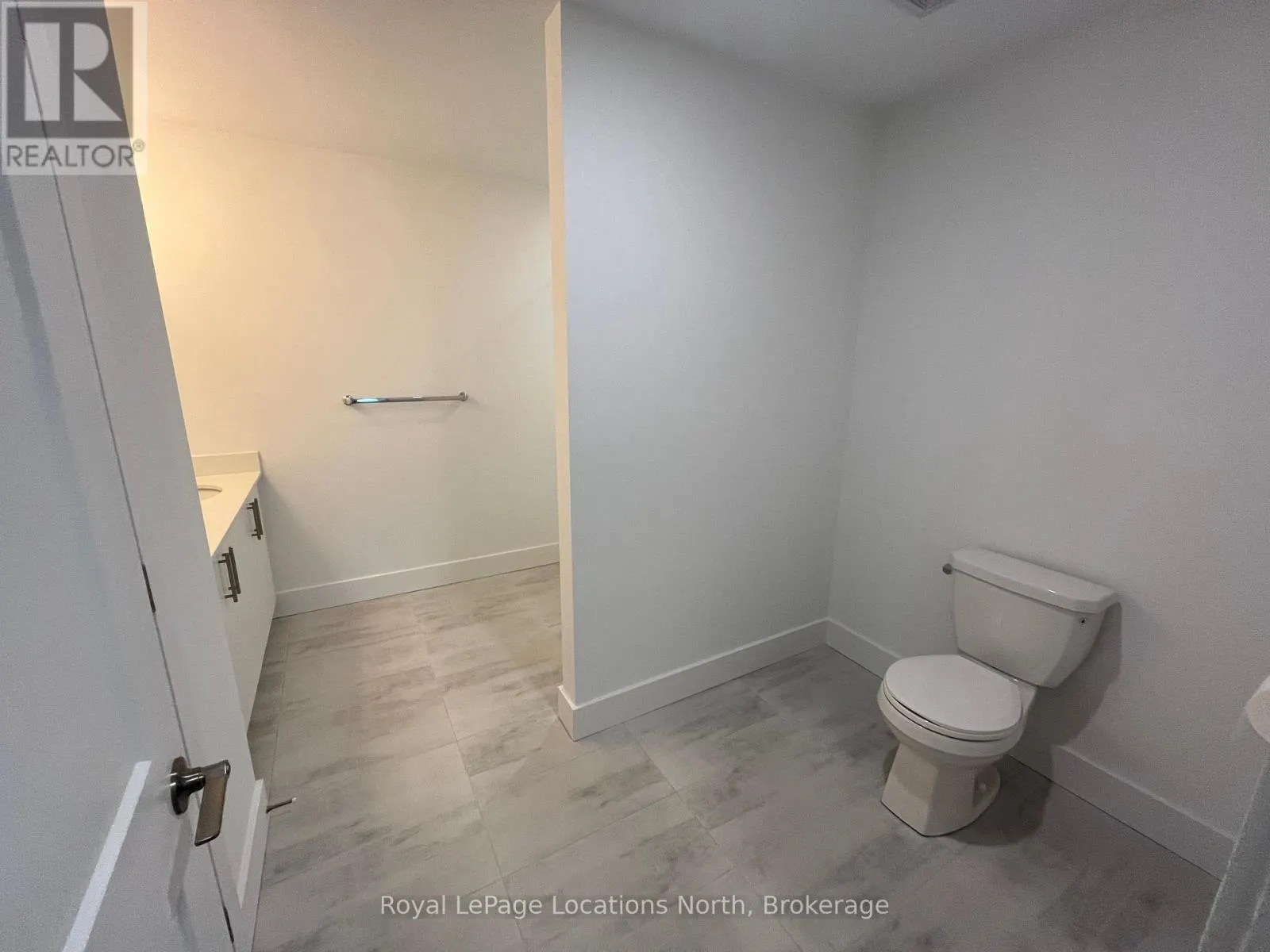 309 - 4 KIMBERLY LANE, #309