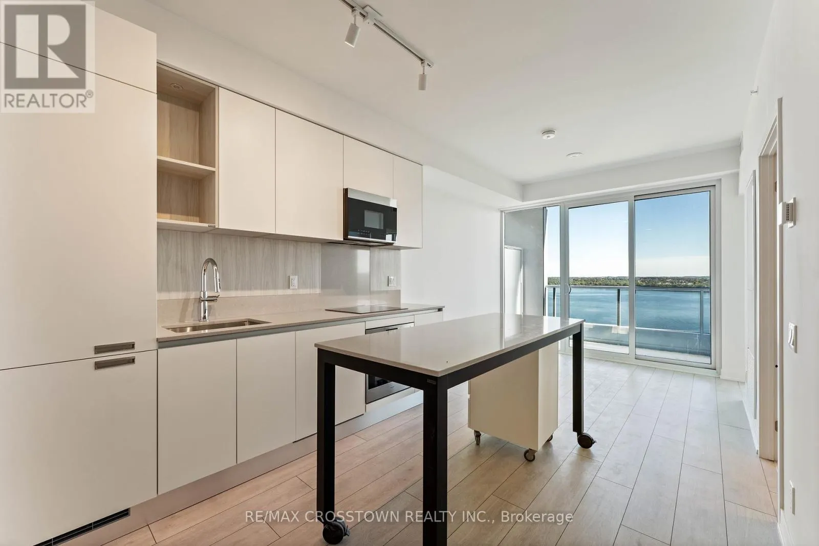 1710 - 55 DUNLOP STREET W