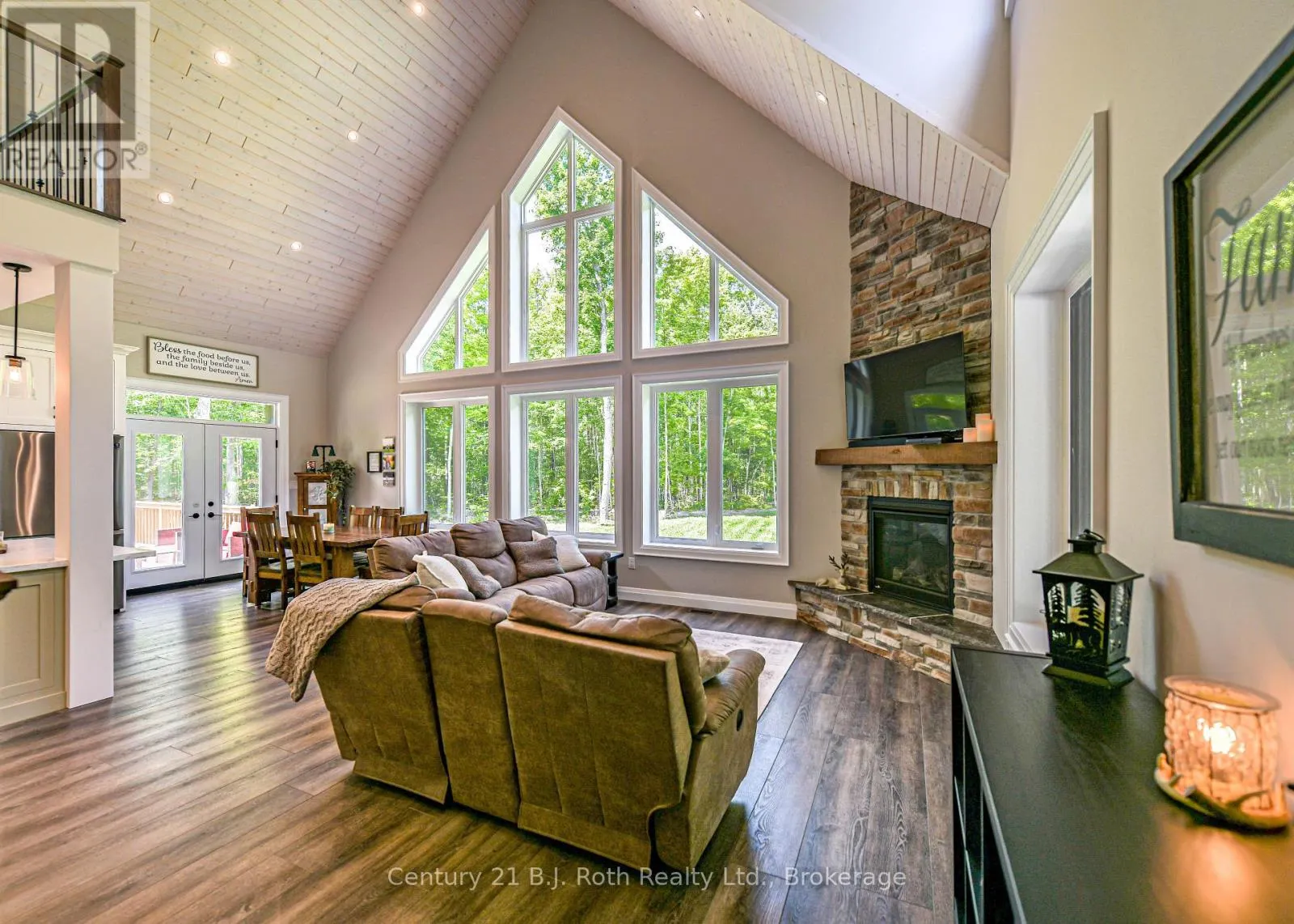 3082 FAIRGROUNDS ROAD