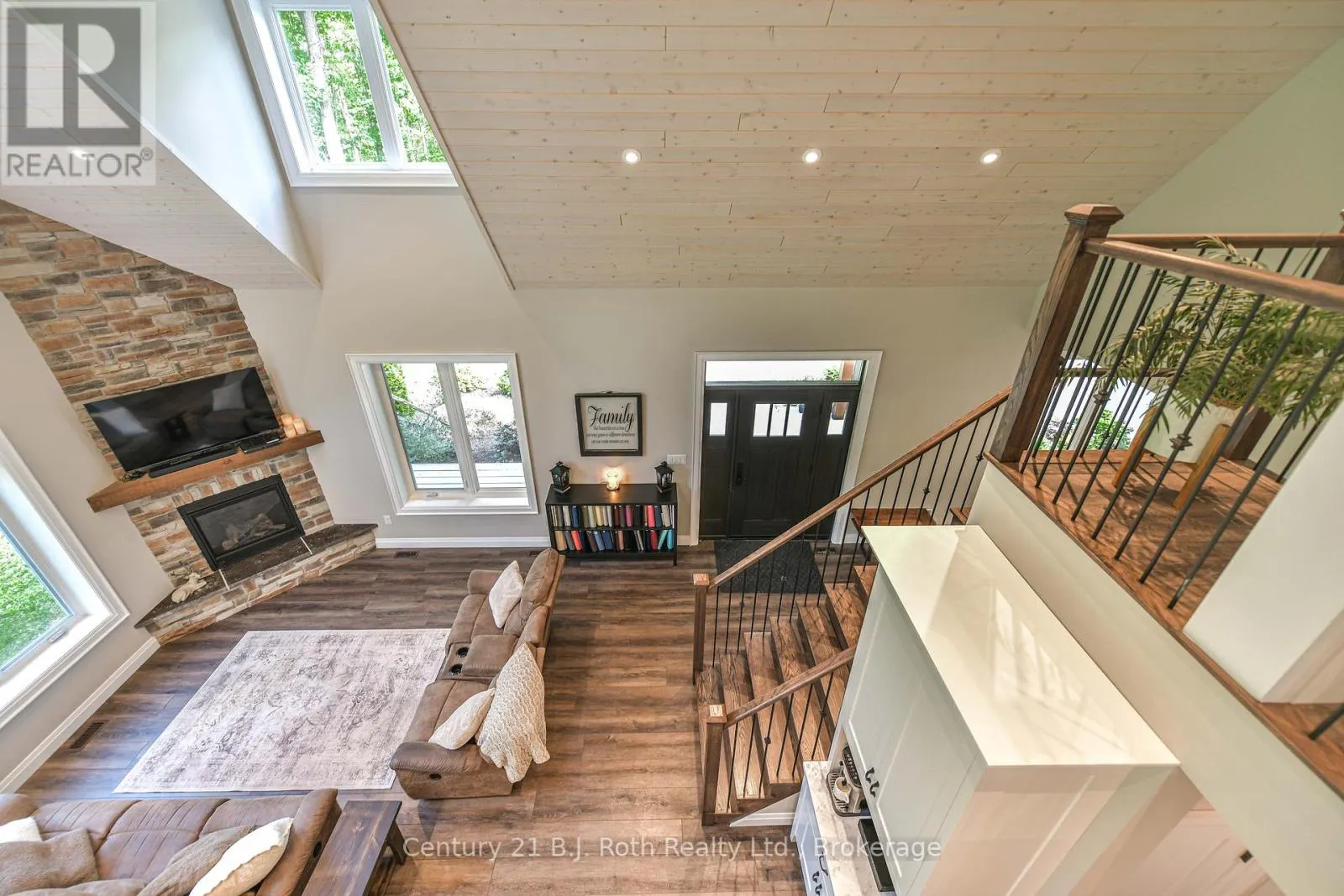 3082 FAIRGROUNDS ROAD