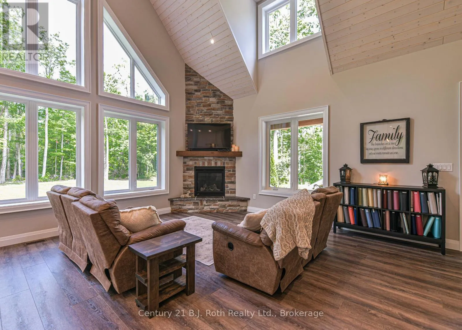 3082 FAIRGROUNDS ROAD