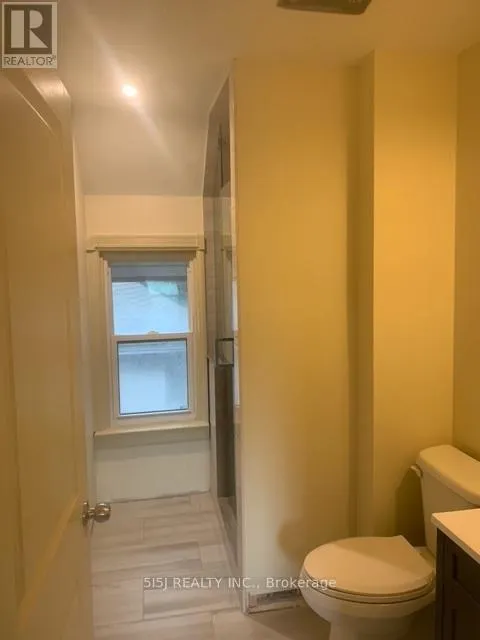 2 - 246 BRADFORD STREET
