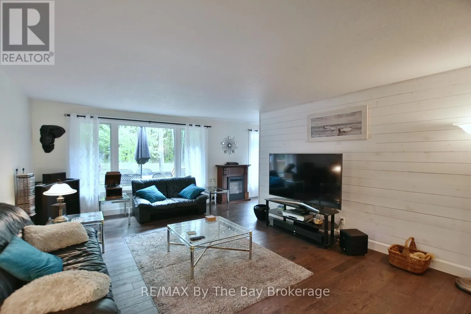 185 OXBOW PARK DRIVE
