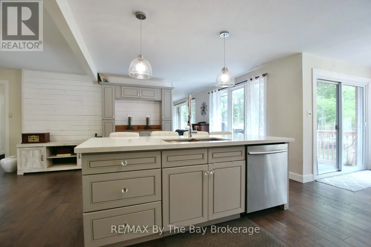 185 OXBOW PARK DRIVE