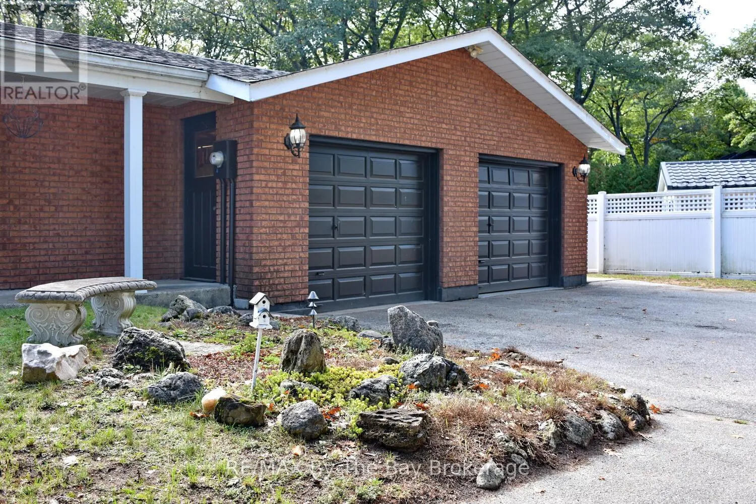 185 OXBOW PARK DRIVE