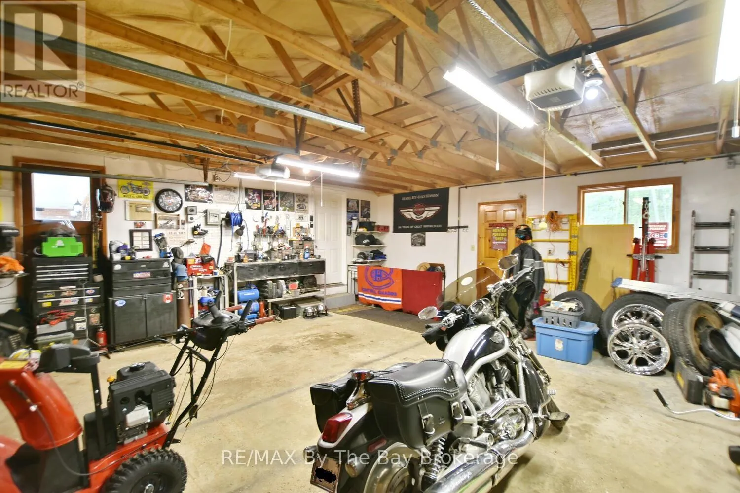 185 OXBOW PARK DRIVE