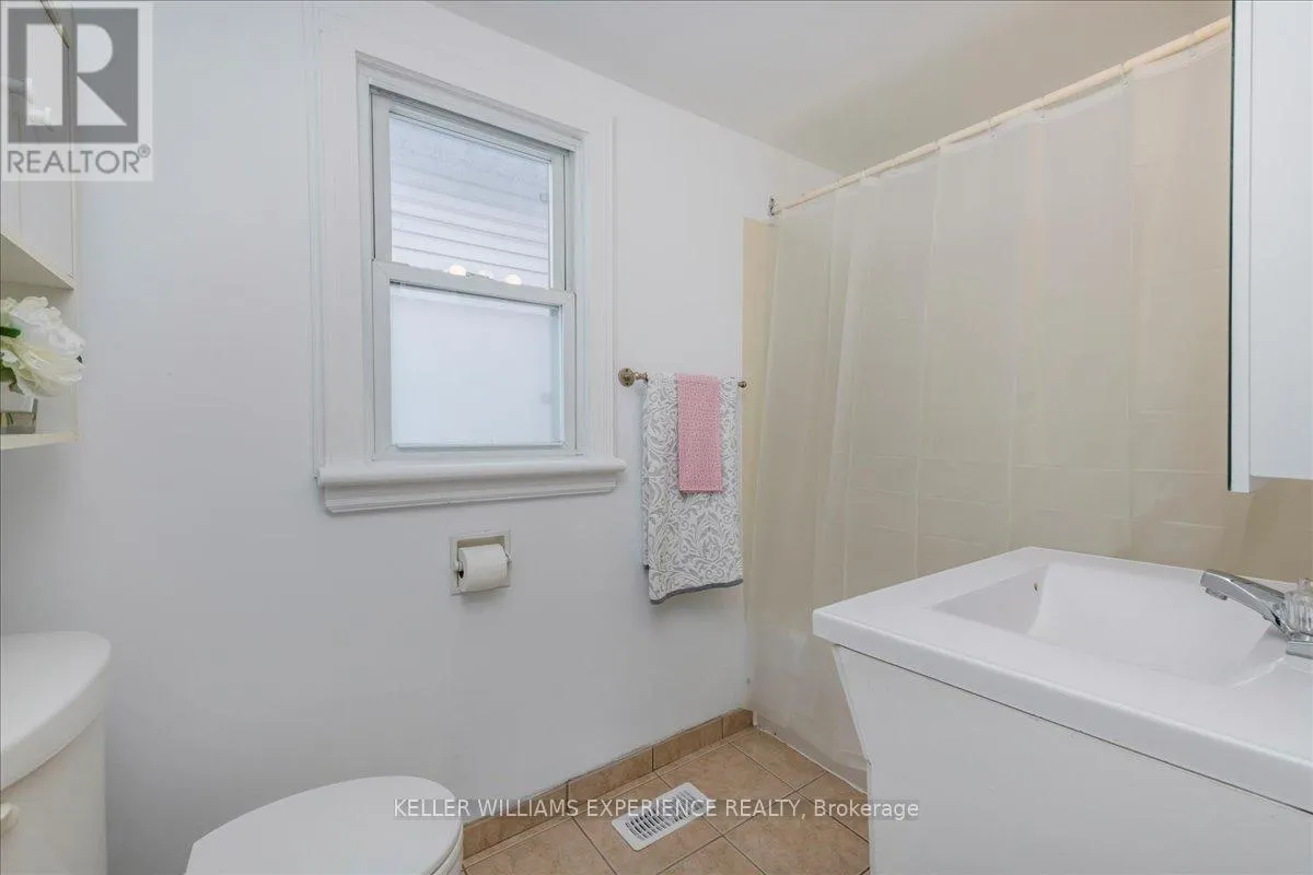 116 HURONIA ROAD