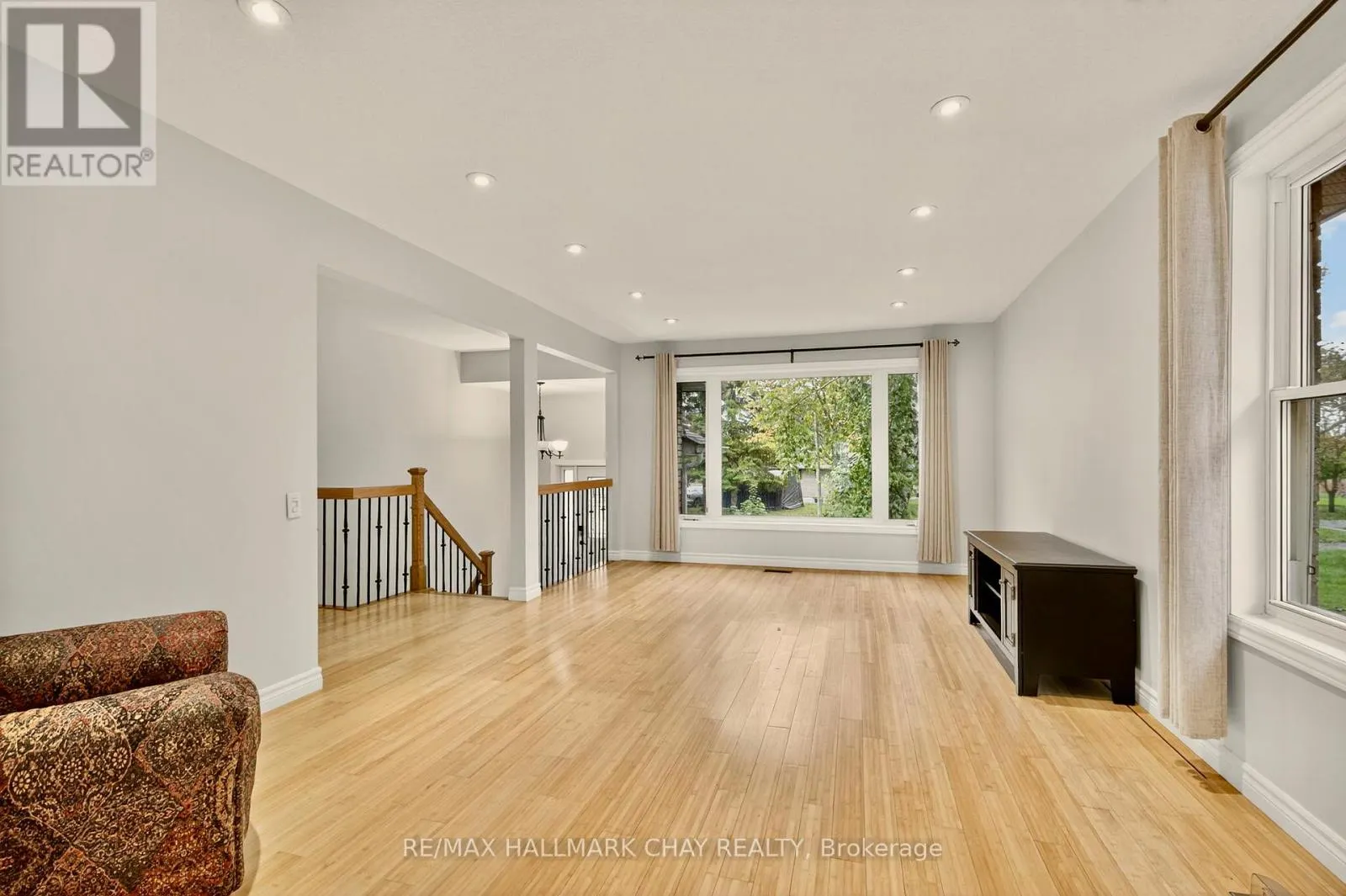 29 OAKLEY PARK SQUARE