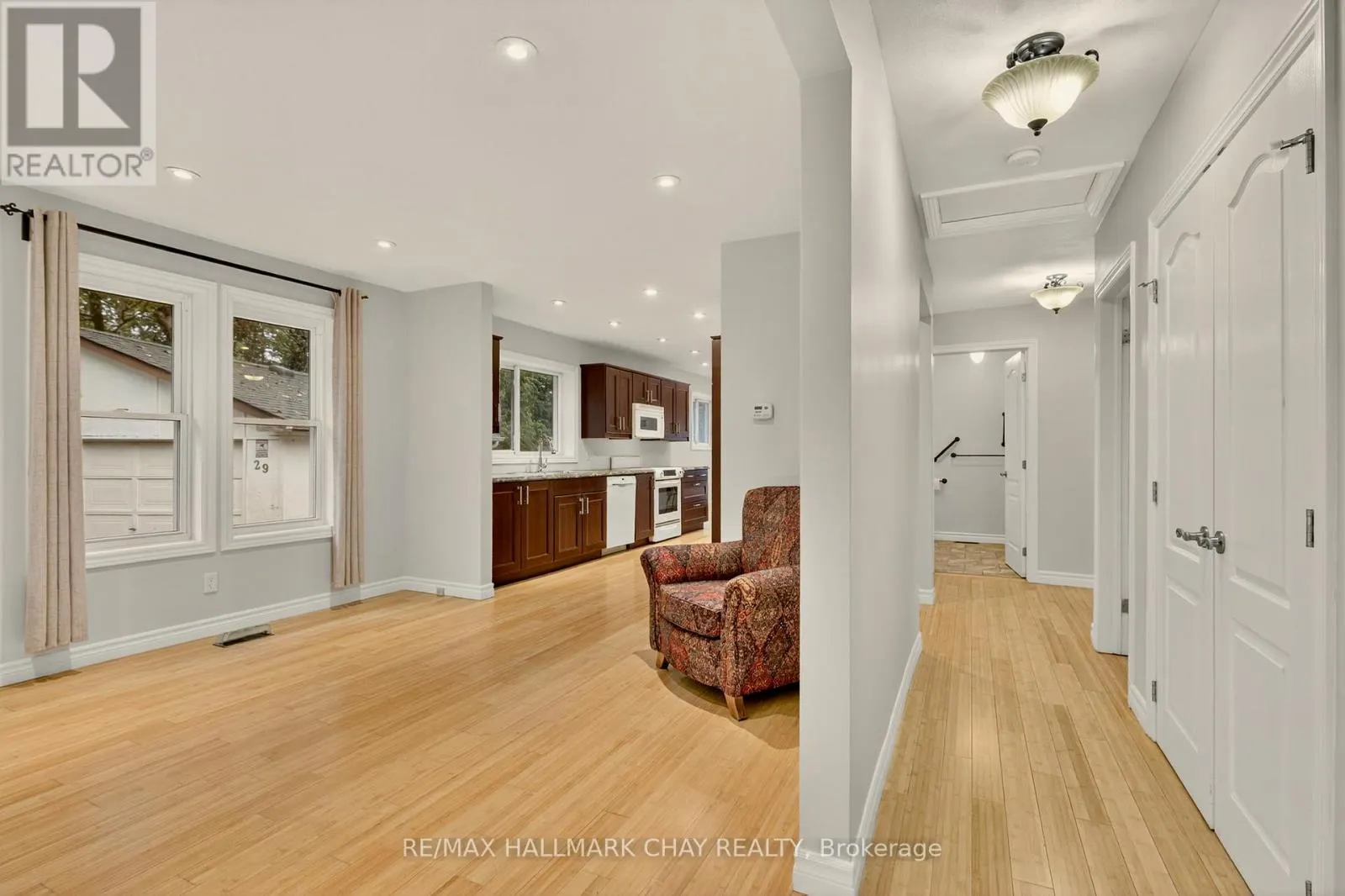 29 OAKLEY PARK SQUARE