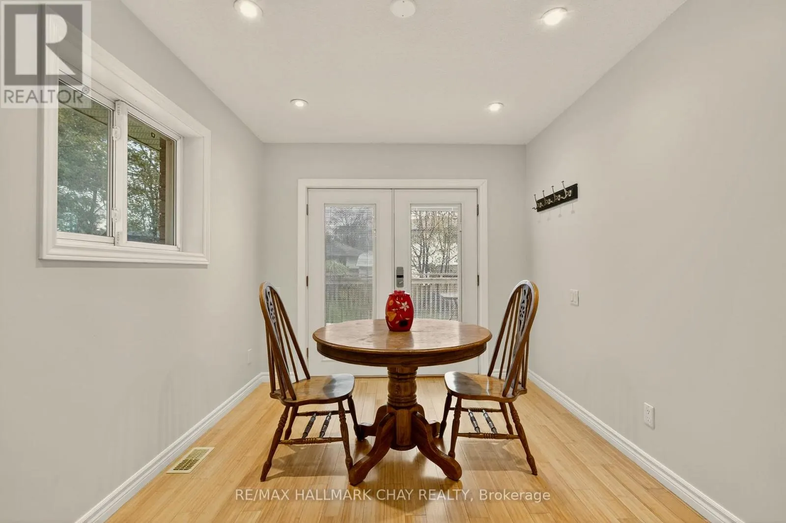 29 OAKLEY PARK SQUARE