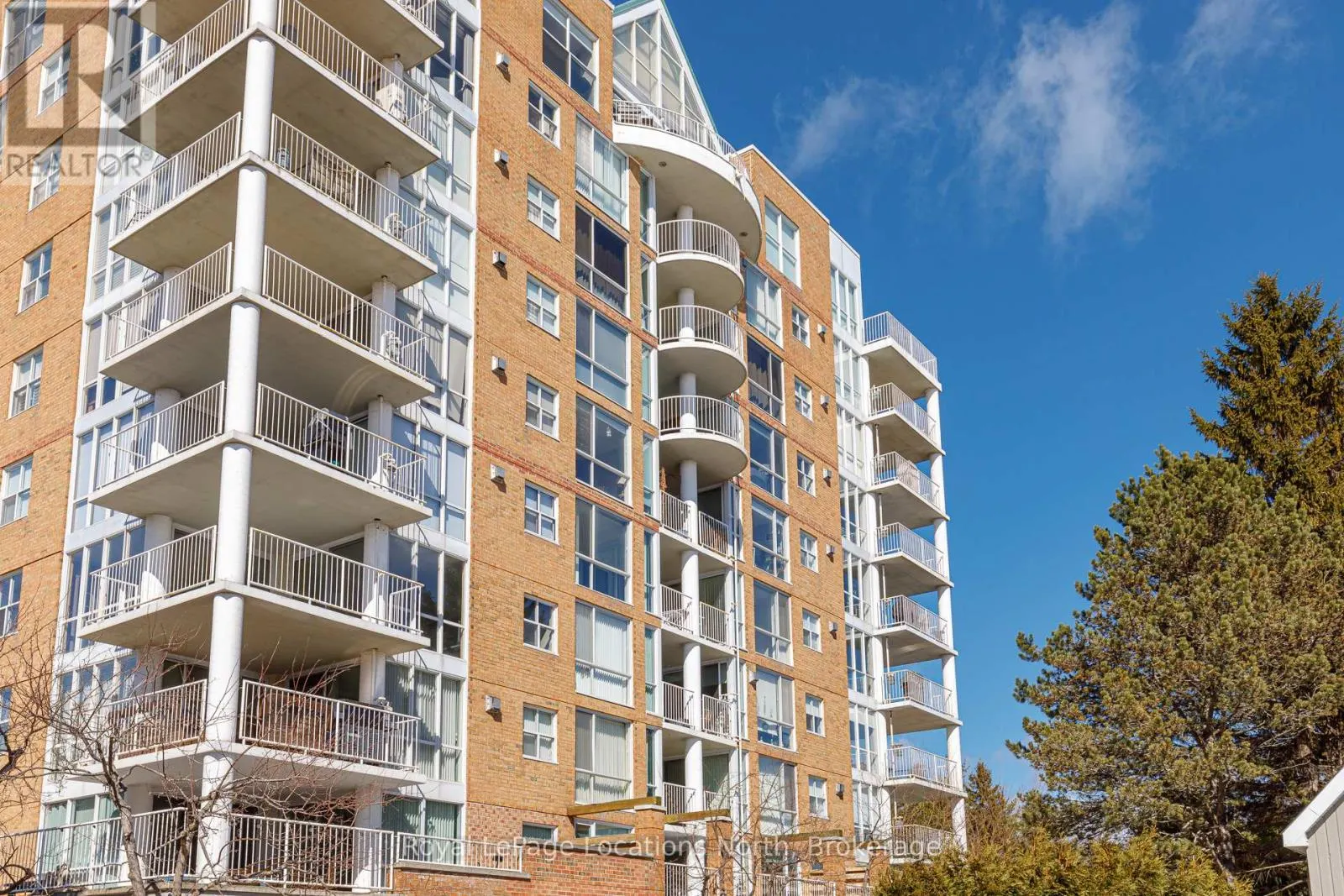 505 - 24 RAMBLINGS WAY, #505