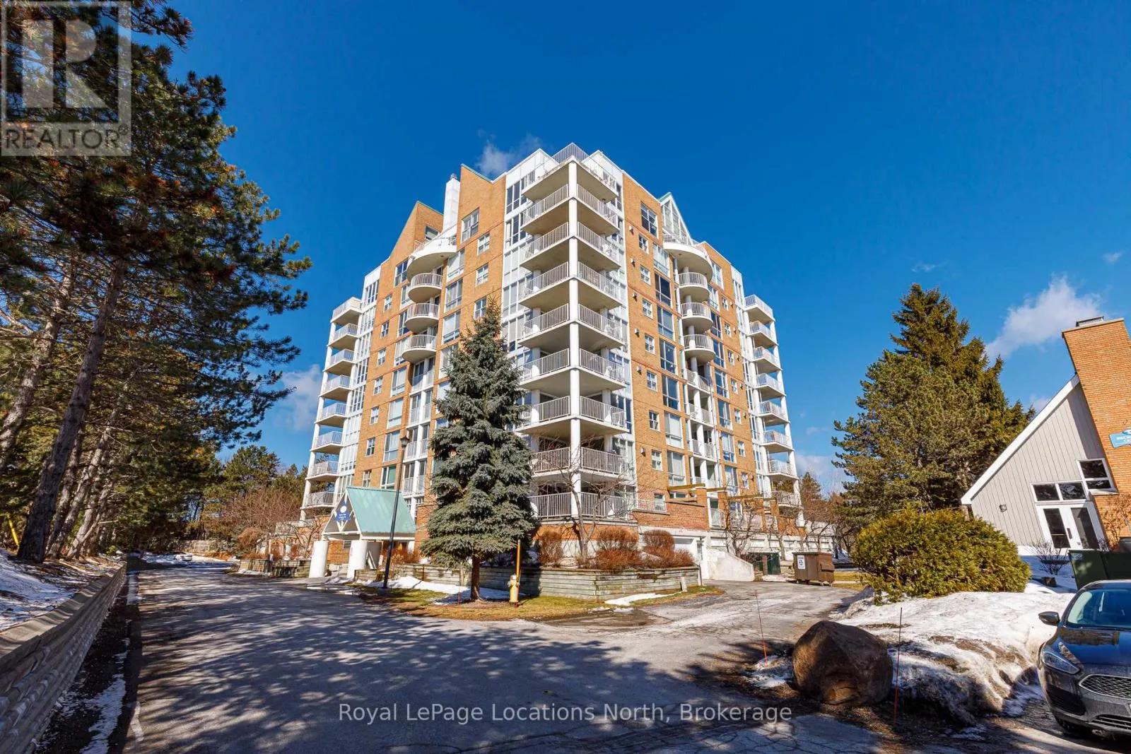 505 - 24 RAMBLINGS WAY, #505