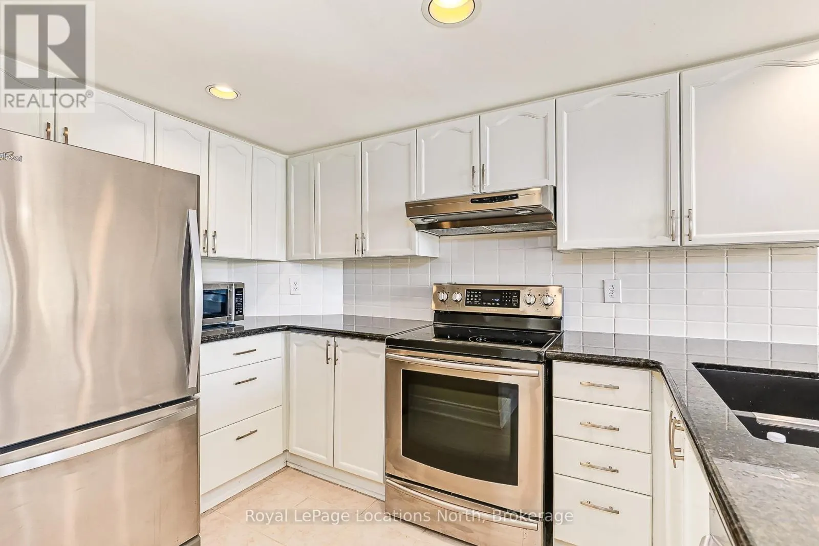 505 - 24 RAMBLINGS WAY, #505