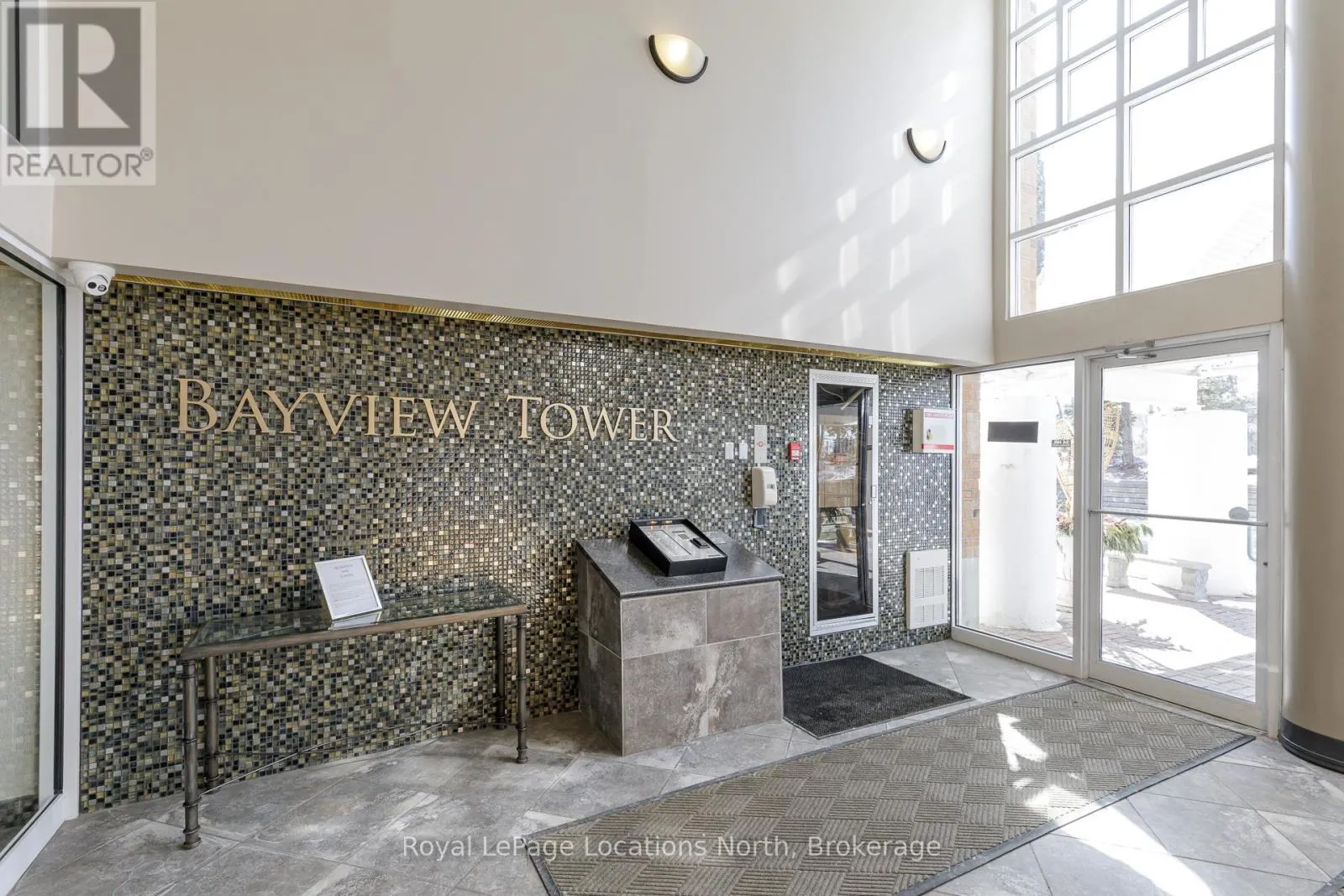 505 - 24 RAMBLINGS WAY, #505