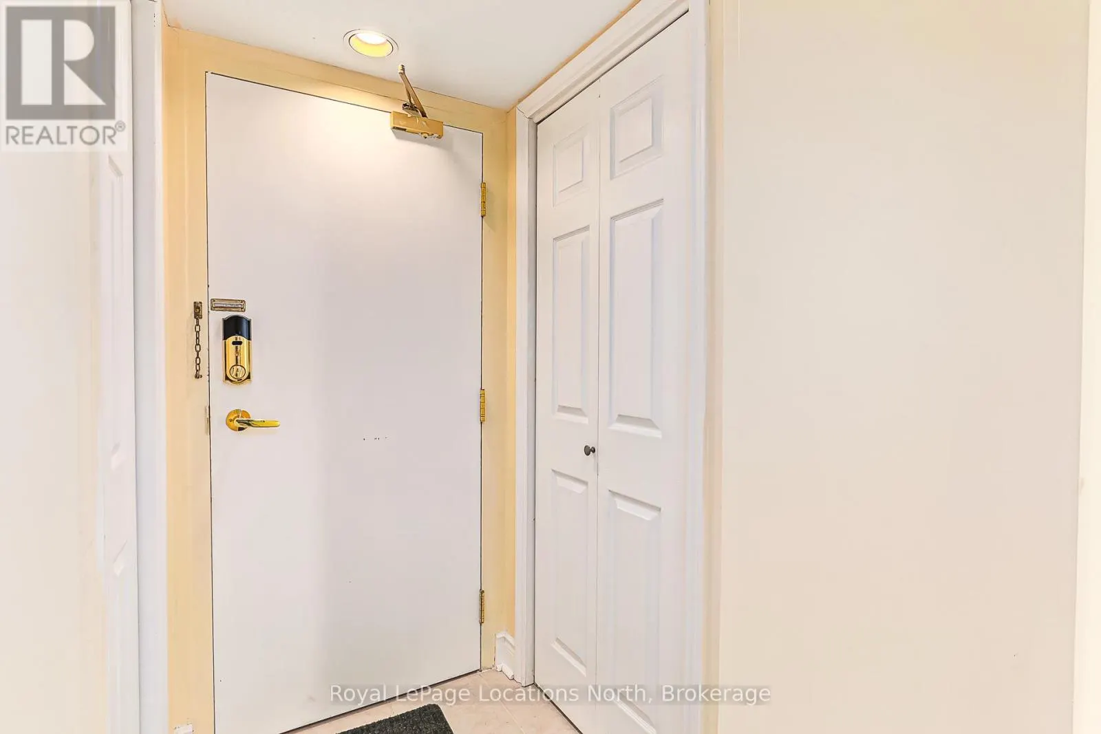 505 - 24 RAMBLINGS WAY, #505