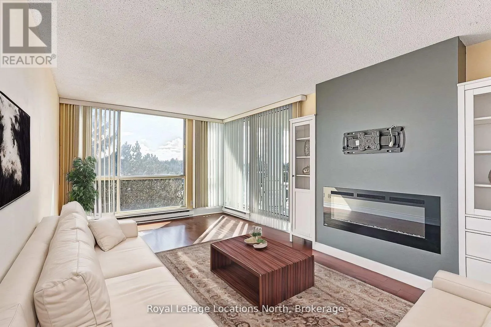505 - 24 RAMBLINGS WAY, #505