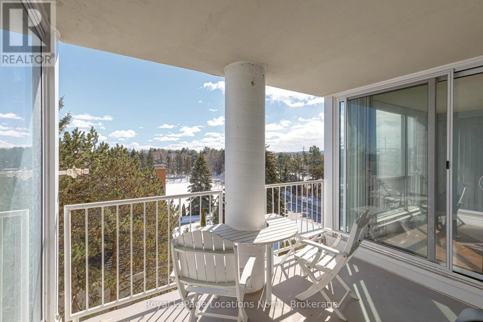505 - 24 RAMBLINGS WAY, #505