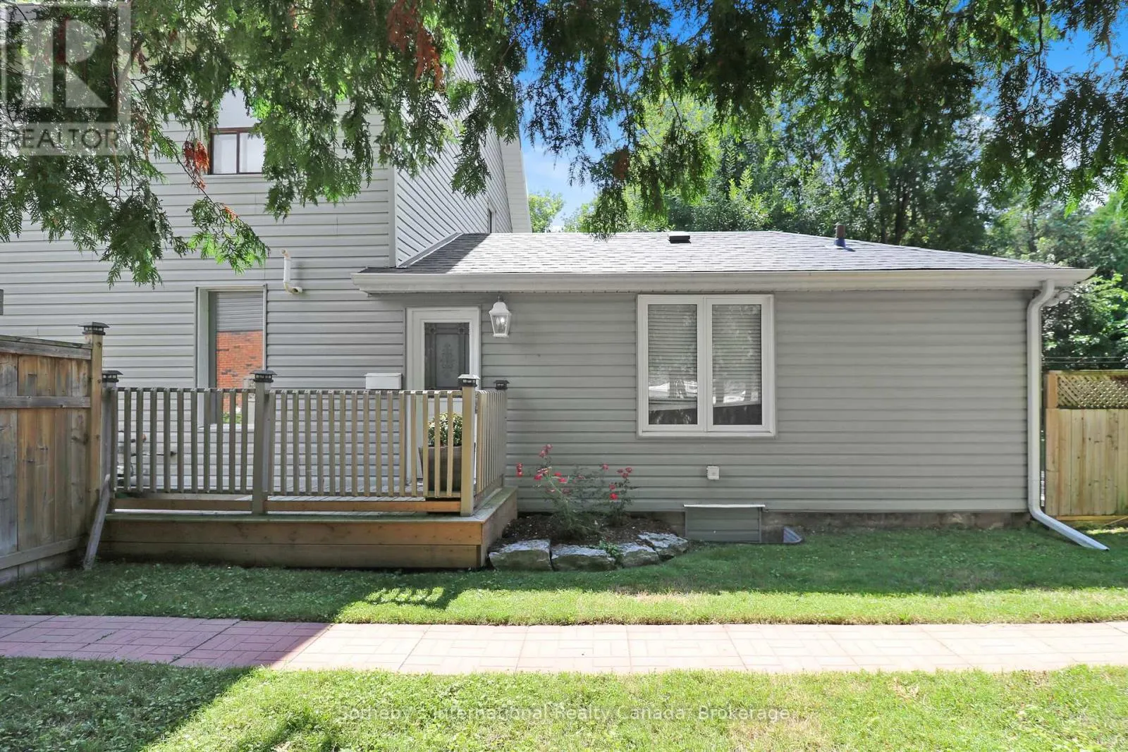 A - 58 CEDAR STREET, #A