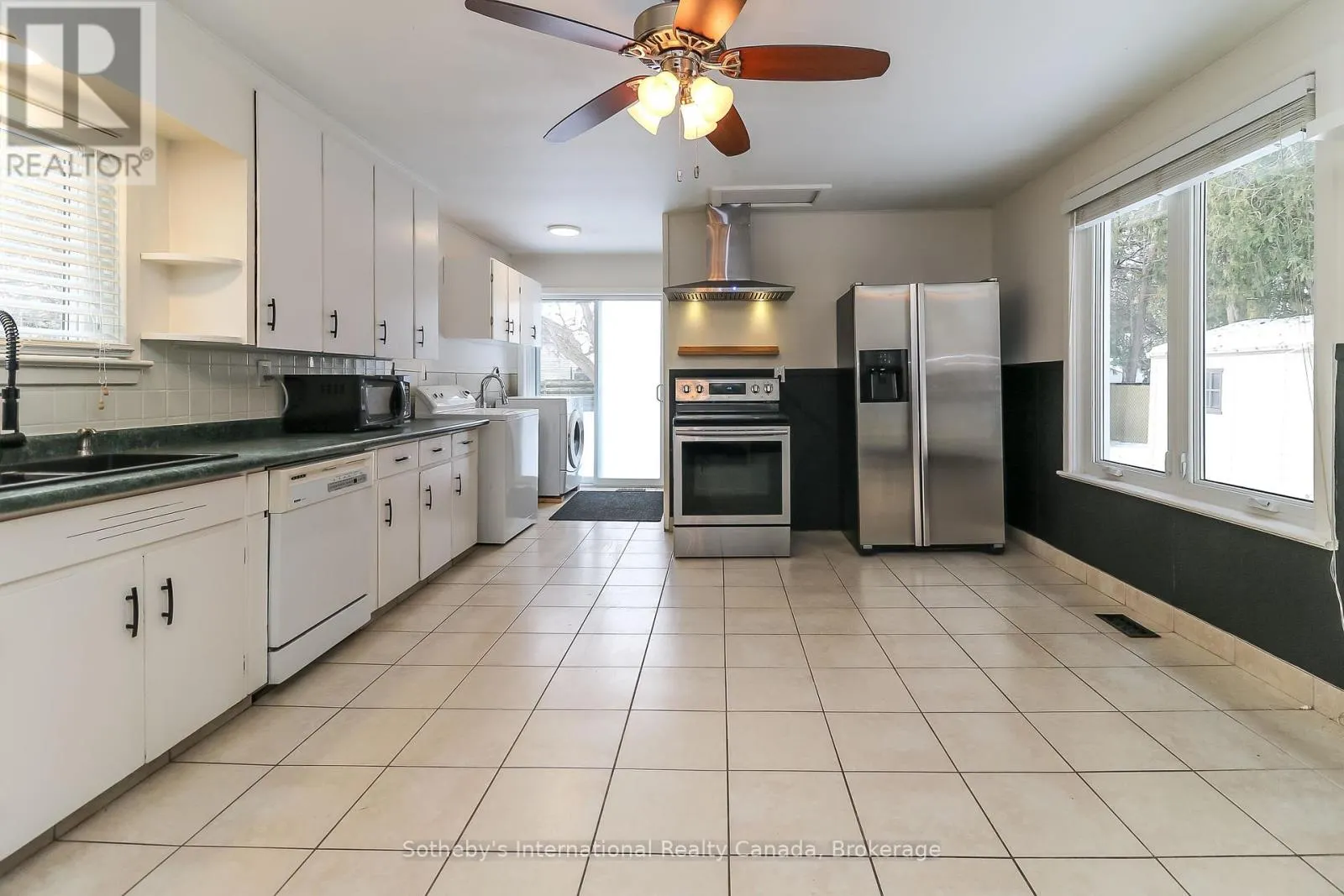 A - 58 CEDAR STREET, #A
