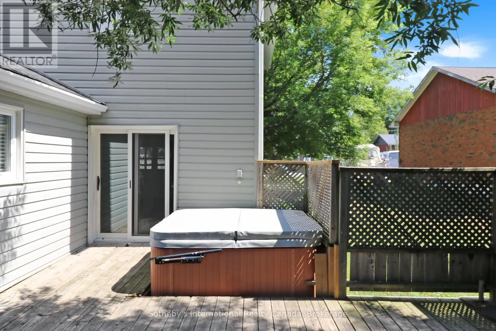 A - 58 CEDAR STREET, #A