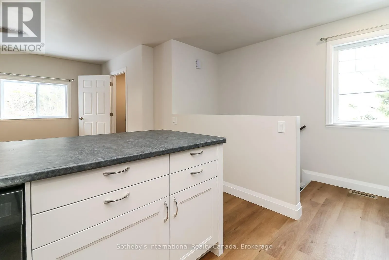 B - 58 CEDAR STREET, #B