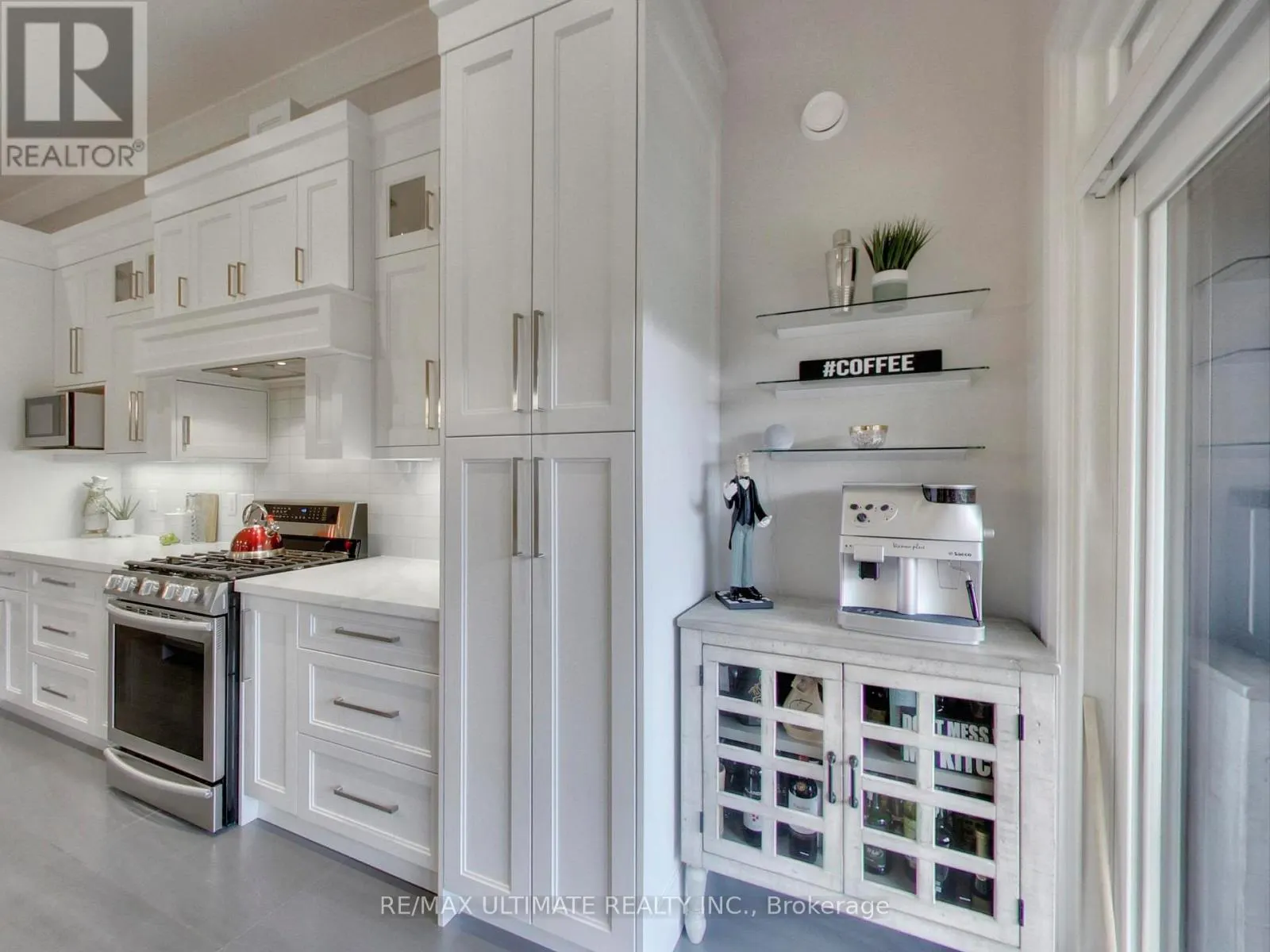 121 LILY DRIVE