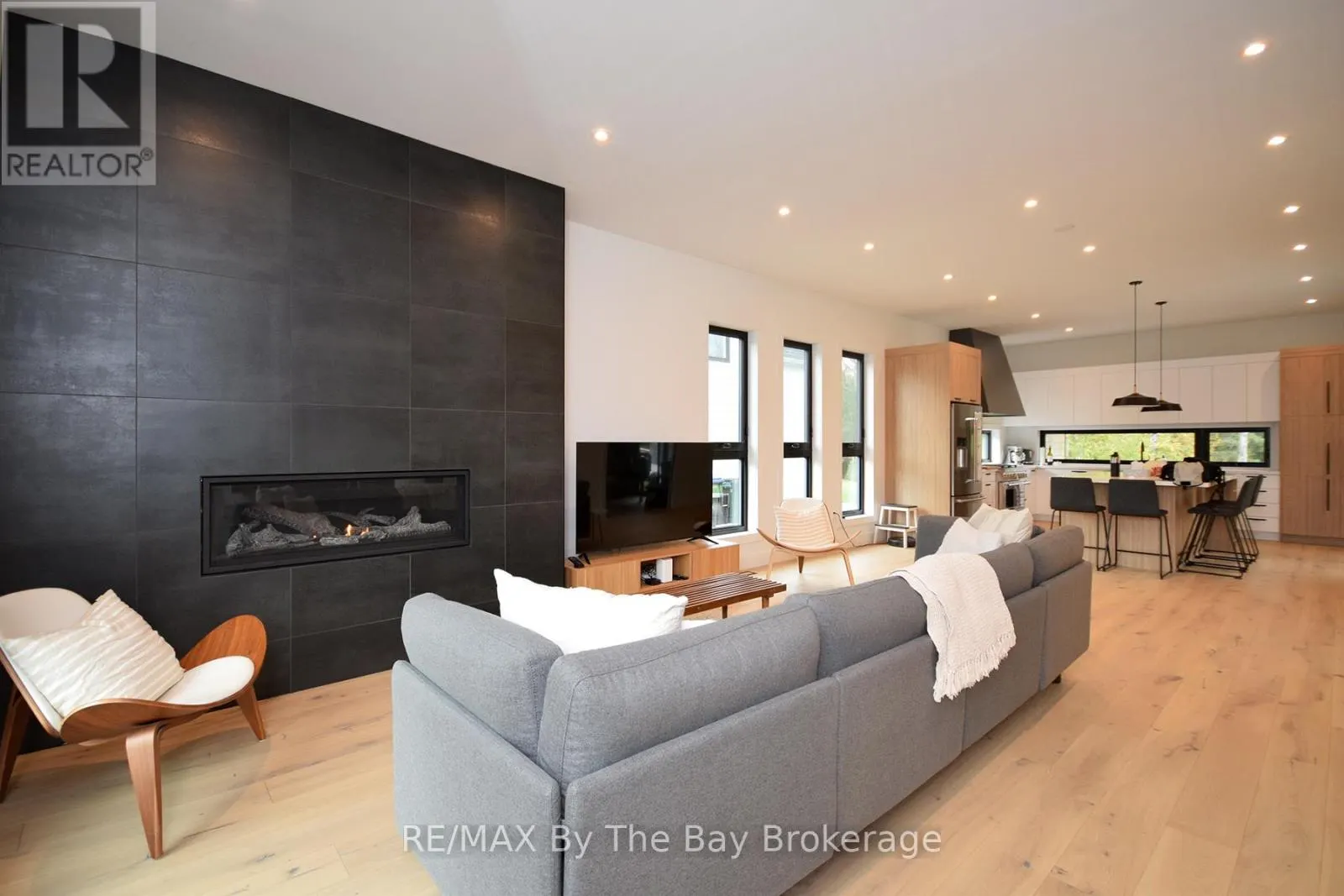 49 BROADVIEW STREET