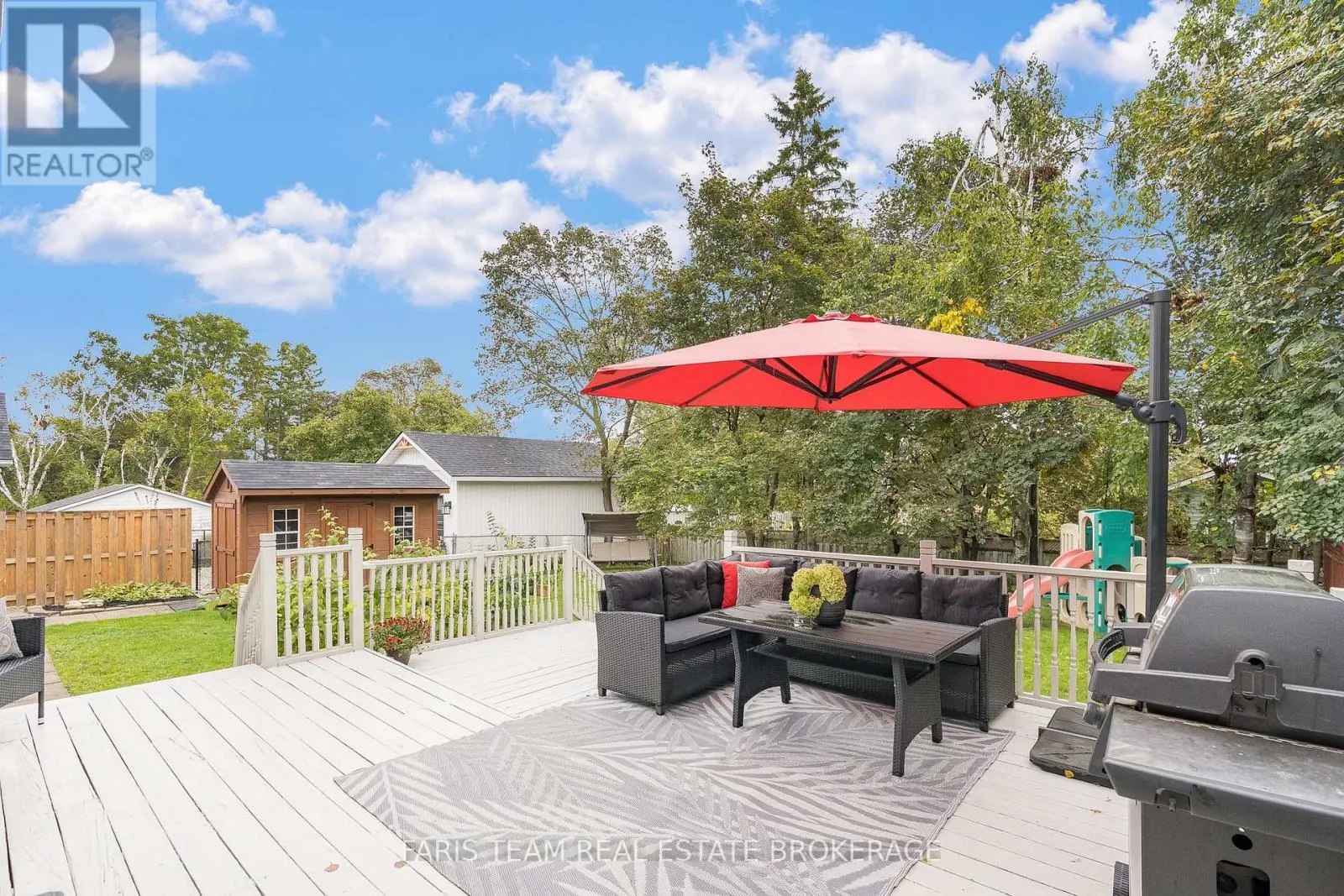 27 OTTAWAY AVENUE