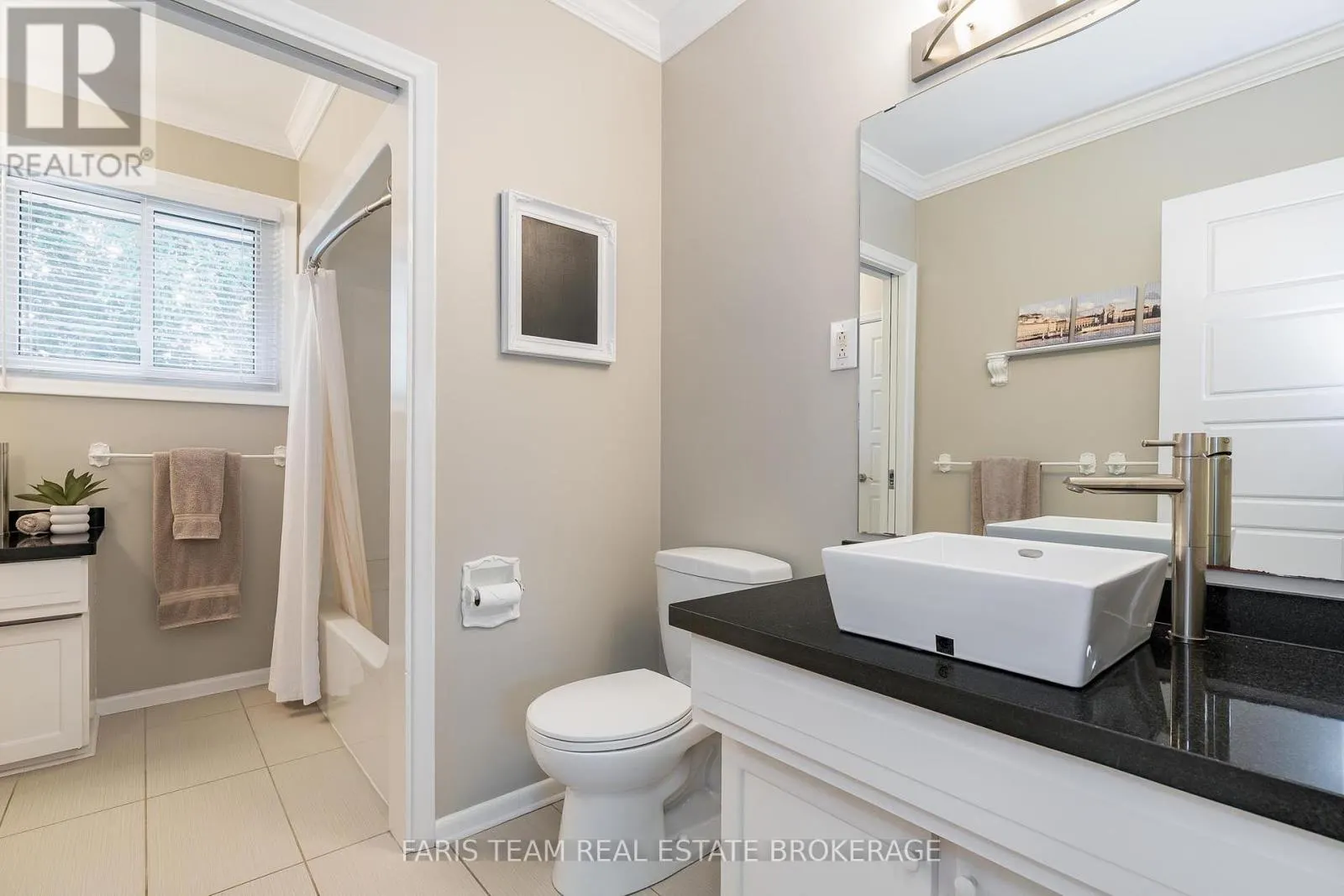 27 OTTAWAY AVENUE