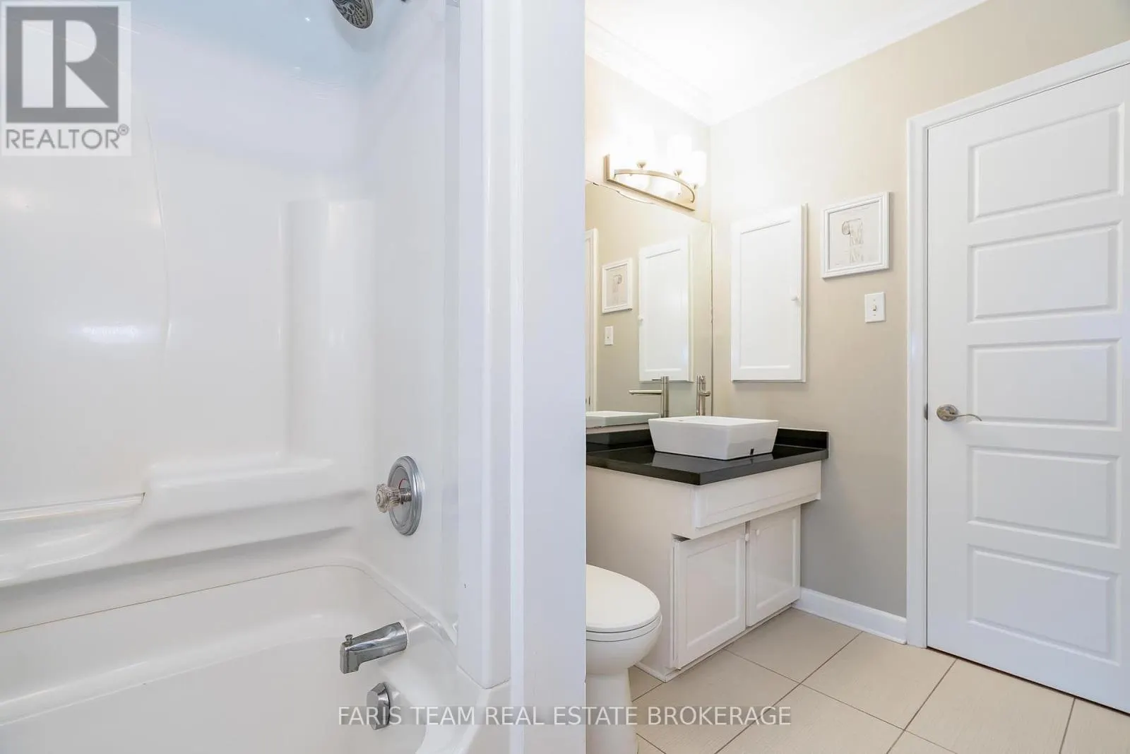 27 OTTAWAY AVENUE