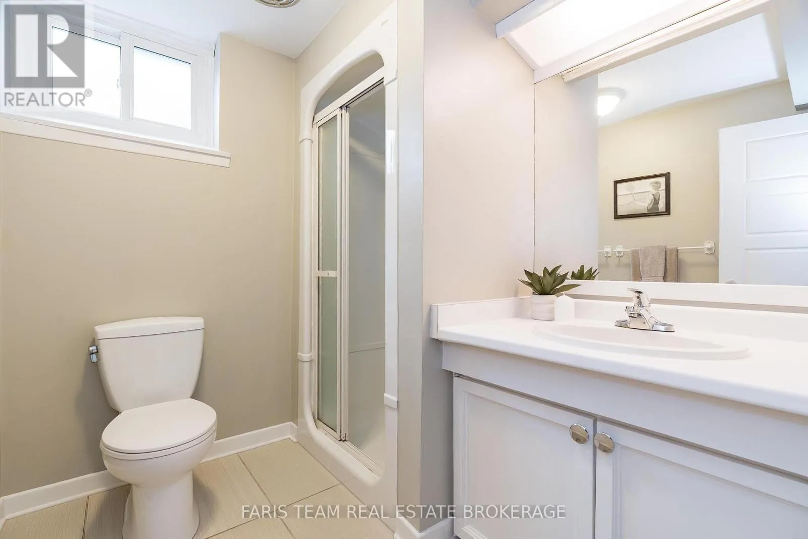 27 OTTAWAY AVENUE