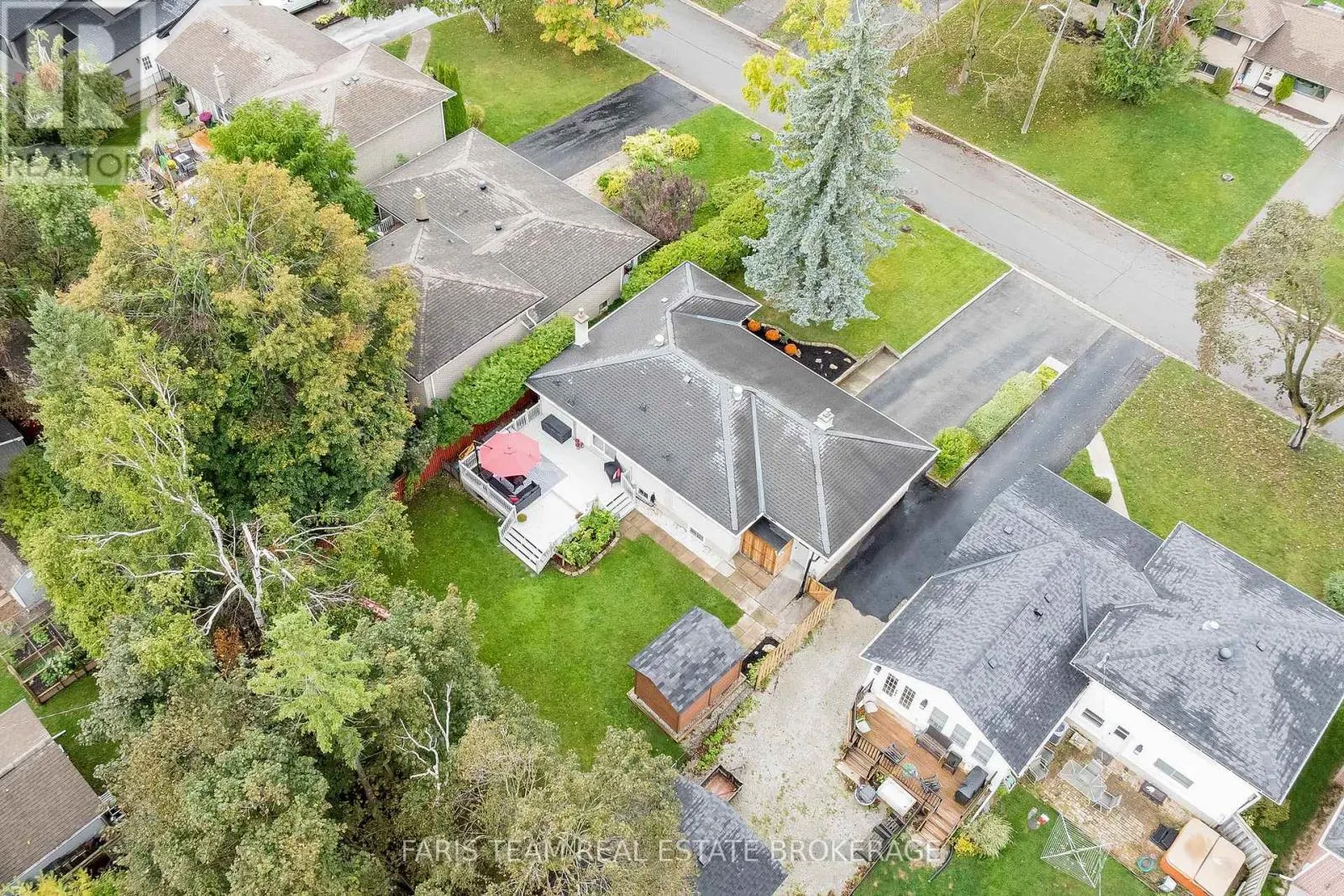 27 OTTAWAY AVENUE
